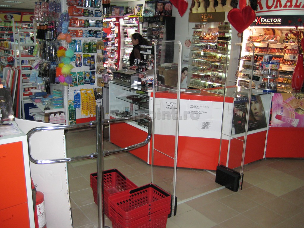 amenajari-magazin-porti-antifurt-wellpoint-cadouri-miercurea-ciuc-12