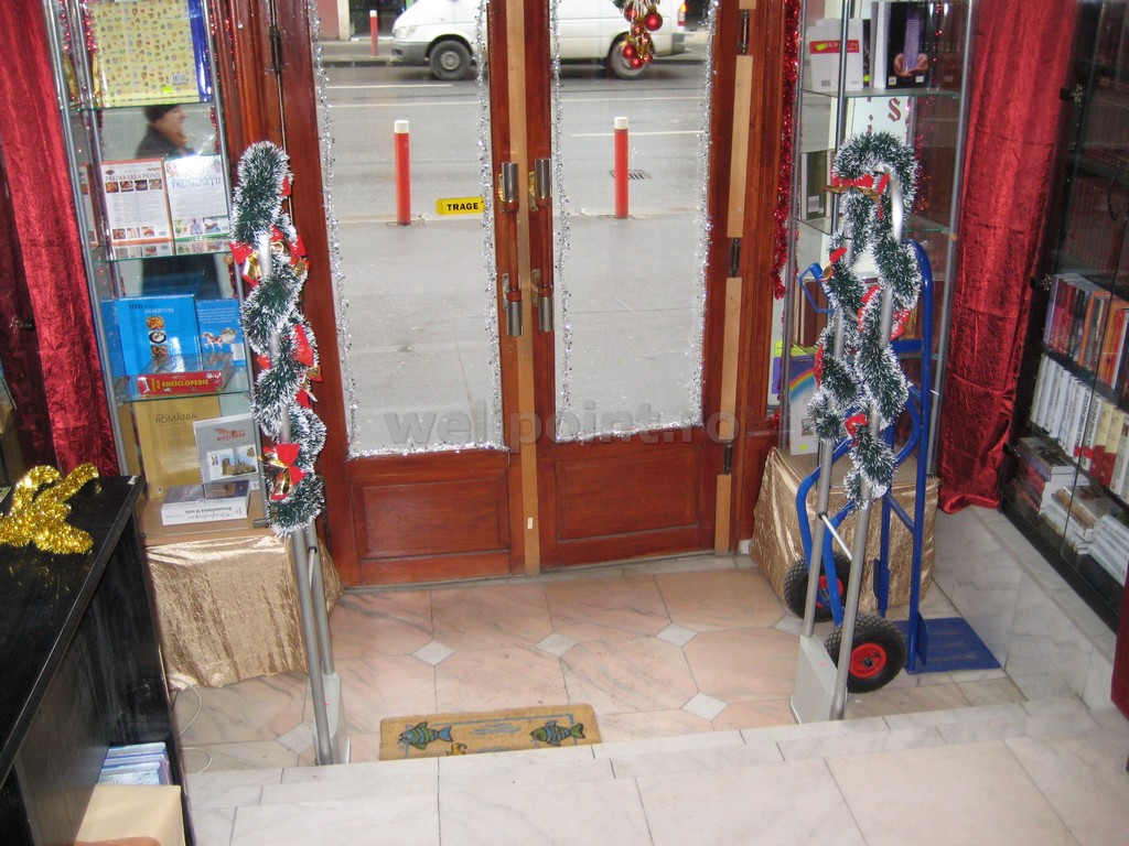 Sistem antifurt amenajari-magazin-porti-antifurt-wellpoint-librarie-cluj-napoca-06