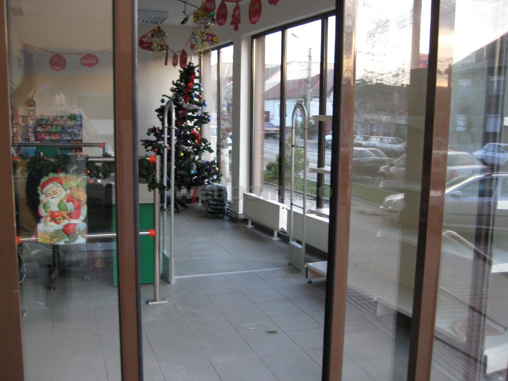 Sistem antifurt amenajari-magazin-porti-antifurt-wellpoint-supermarket-blaj-12